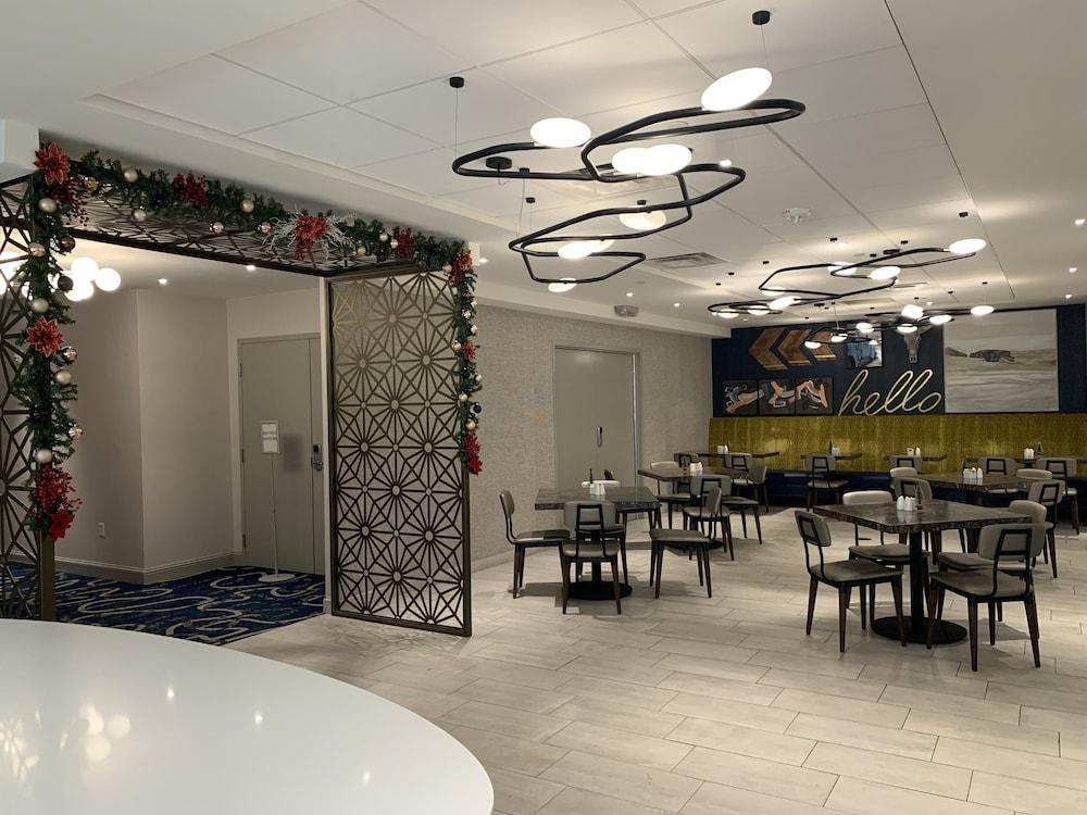Doubletree By Hilton Austin-University Area Экстерьер фото